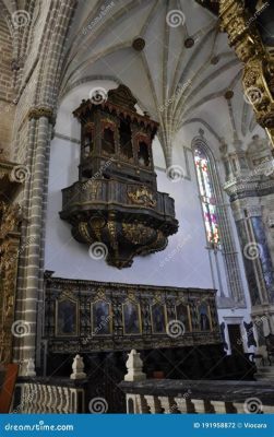 Die Igreja de São Francisco – Ein verspieltes Meisterwerk des Barocks in der Stadt des Sonnenuntergangs!