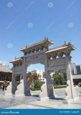  Der Xianggongshan-Tempel: Ein mystisches Juwel mit atemberaubenden Aussichten auf die Geschichte Changzhis!